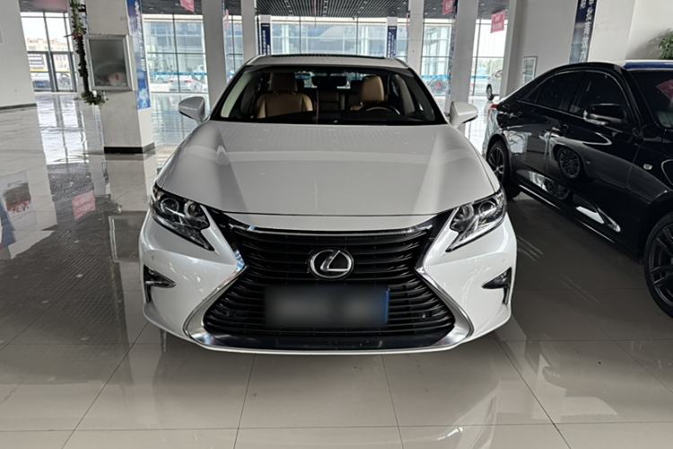 Used Lexus ES 2016 200 Midnight Special Limited Edition Exterior 1