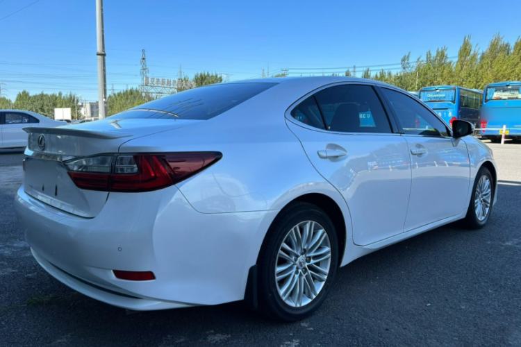 Used Lexus ES 2016 200 Midnight Special Limited Edition Exterior 3