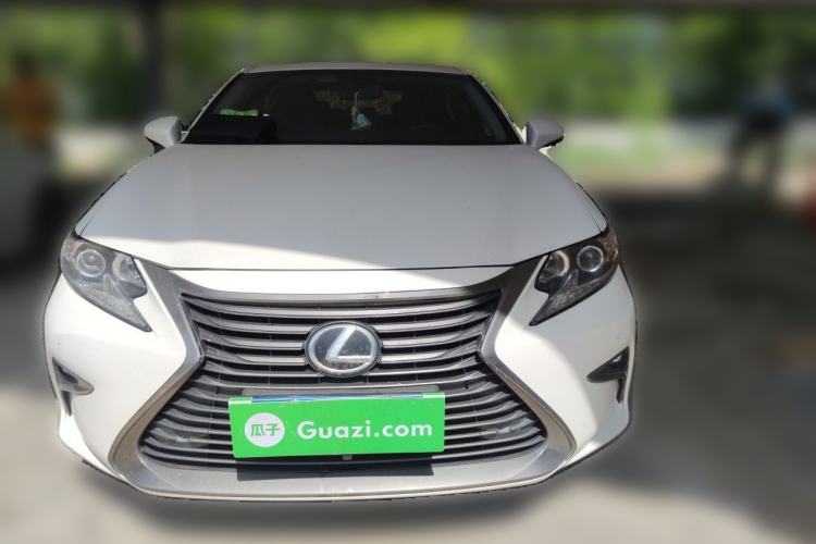Used Lexus ES 2016 200 Midnight Special Limited Edition Front