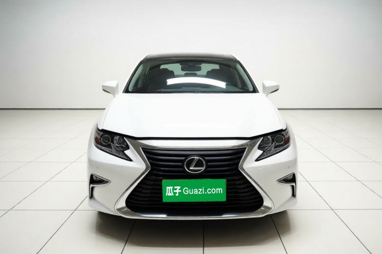 Used Lexus ES 2016 200 Midnight Special Limited Edition Front