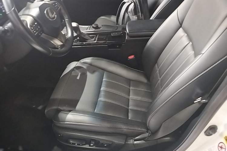 Used Lexus ES 2016 200 Midnight Special Limited Edition Left Front Seat
