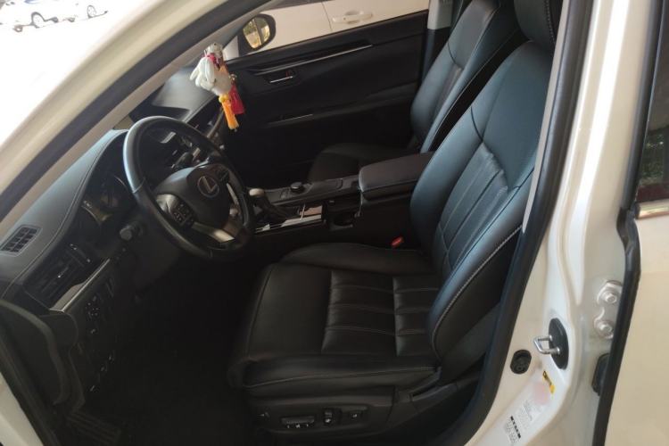 Used Lexus ES 2016 200 Midnight Special Limited Edition Left Front Seat