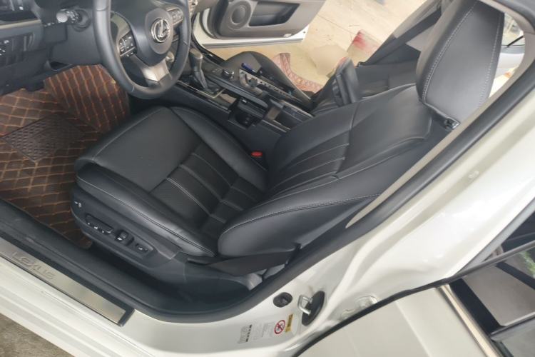 Used Lexus ES 2016 200 Midnight Special Limited Edition Left Front Seat