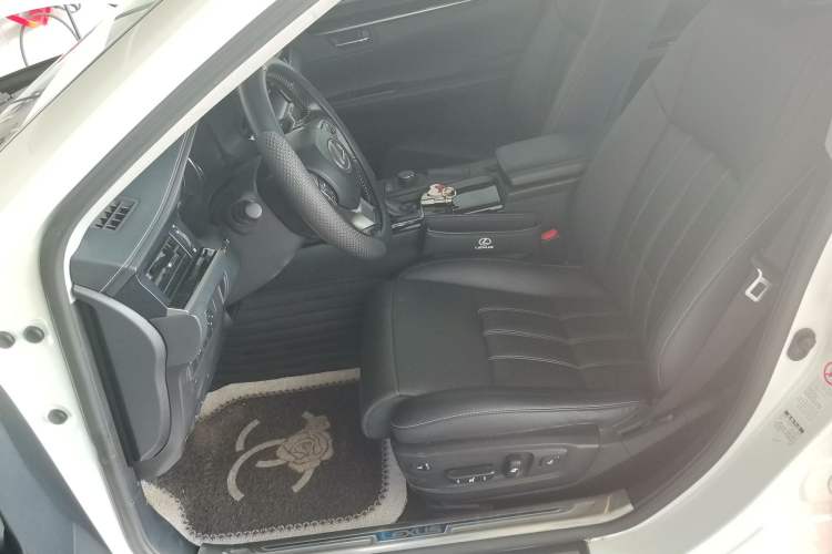 Used Lexus ES 2016 200 Midnight Special Limited Edition Left Front Seat