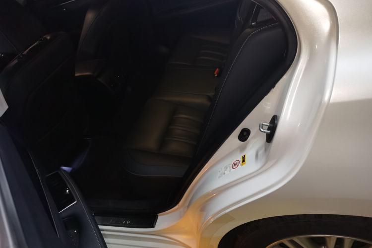 Used Lexus ES 2016 200 Midnight Special Limited Edition Left Rear Seat