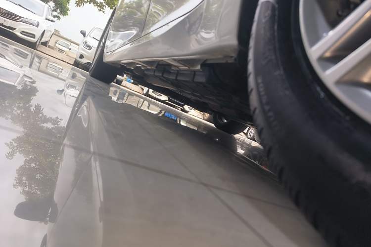 Used Lexus ES 2016 250 Midnight Special Limited Edition Left Side Sill
