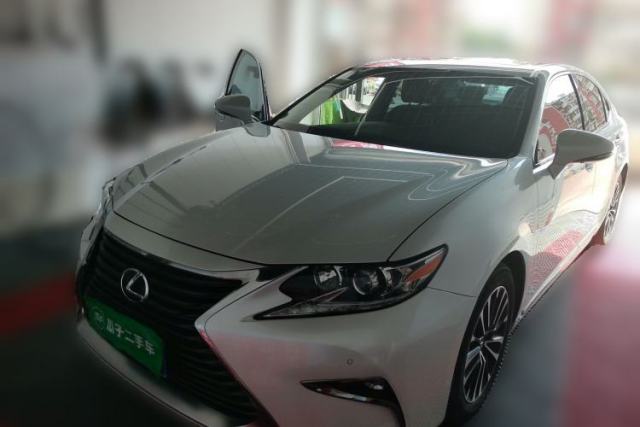 Used Lexus ES 2016 200 Midnight Special Limited Edition