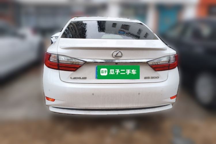 Used Lexus ES 2016 200 Midnight Special Limited Edition Rear