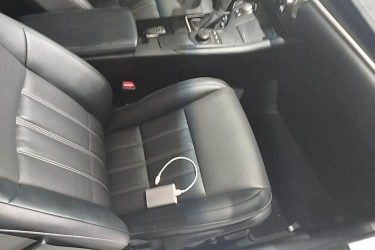 Used Lexus ES 2016 200 Midnight Special Limited Edition Right Front Seat