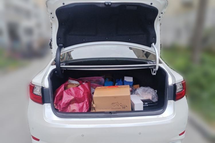 Used Lexus ES 2016 200 Midnight Special Limited Edition Trunk