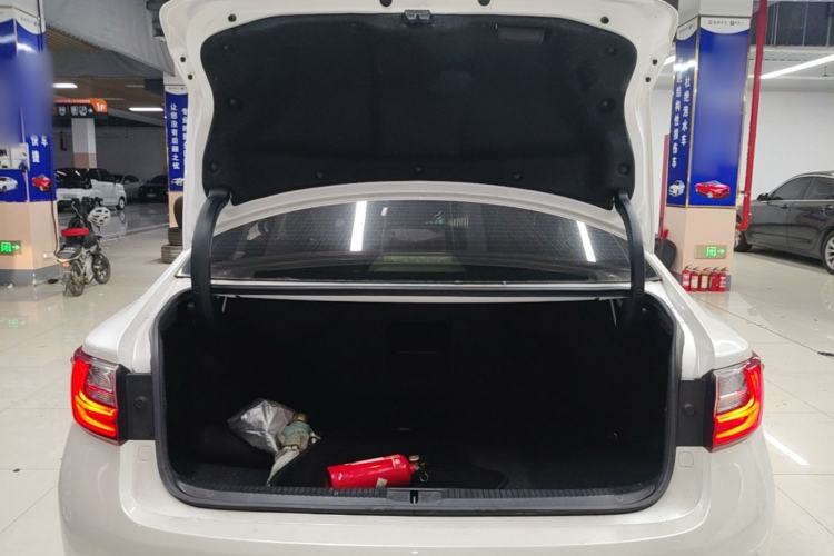 Used Lexus ES 2016 250 Midnight Special Limited Edition Trunk