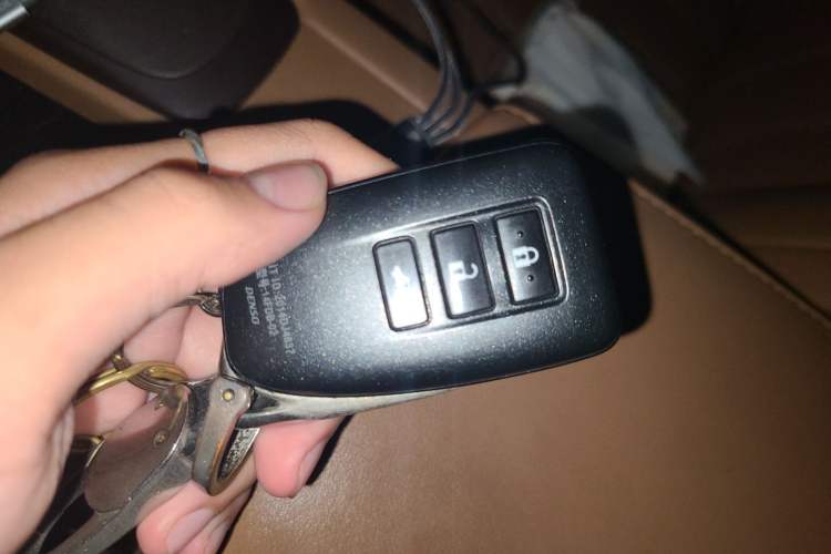 Used Lexus ES 2016 200 Midnight Special Limited Edition Vehicle Key