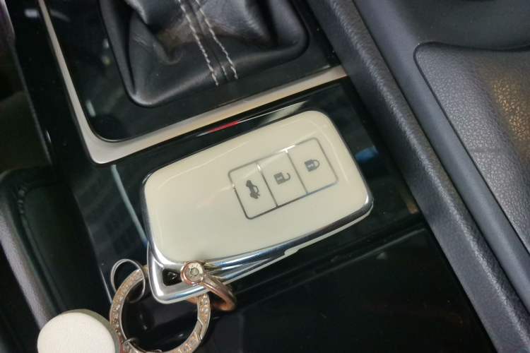 Used Lexus ES 2016 200 Midnight Special Limited Edition Vehicle Key