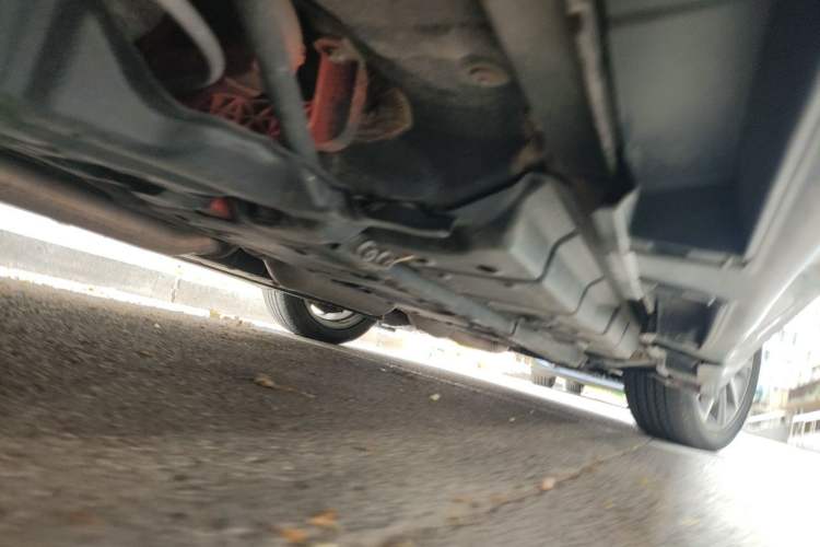 Used Lexus ES 2017 300h Mark Levinson Comfort Edition Chassis Rear Right