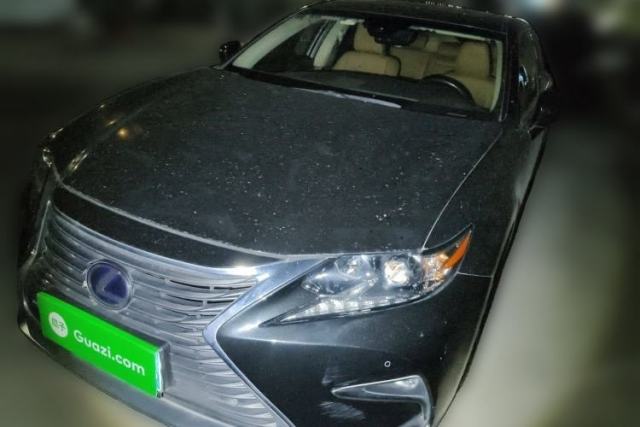 Used Lexus ES 2017 300h Mark Levinson Comfort Edition