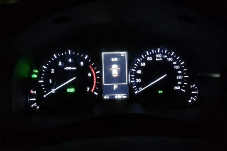 Used Lexus ES 2017 300h Mark Levinson Comfort Edition Instrument Cluster