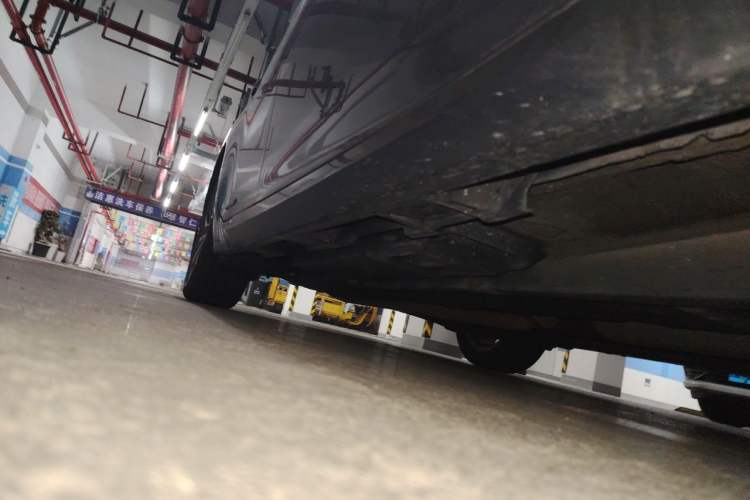 Used Lexus ES 2017 300h Mark Levinson Comfort Edition Chassis Front Right