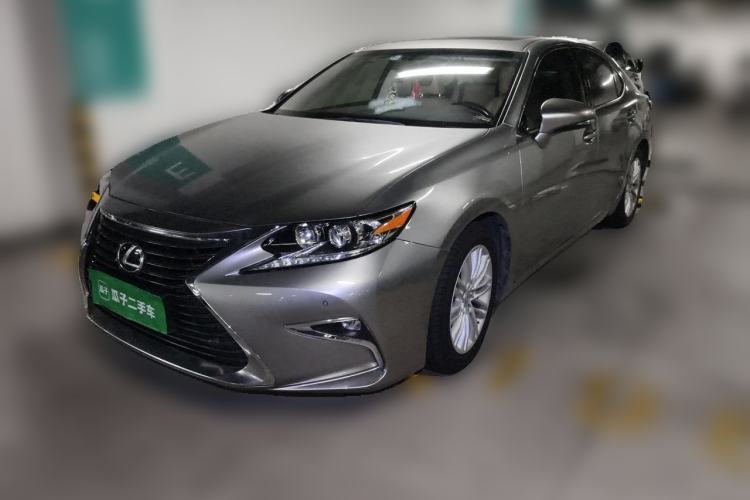 Used Lexus ES 2017 200 30th Anniversary Edition Guazi used car, China used car export, Used car for sale, Used  cars, Cheapest cars for sale