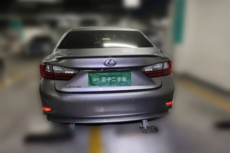 Used Lexus ES 2017 200 30th Anniversary Edition Rear