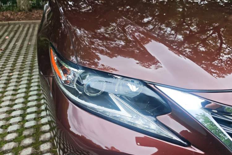 Used Lexus ES 2017 300h Mark Levinson Comfort Edition Right Front Headlight