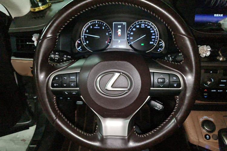 Used Lexus ES 2017 200 30th Anniversary Edition Steering Wheel