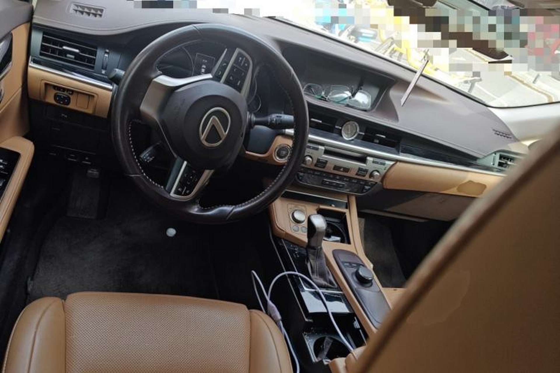 Used Lexus ES 2017 200 30th Anniversary Edition Center Console