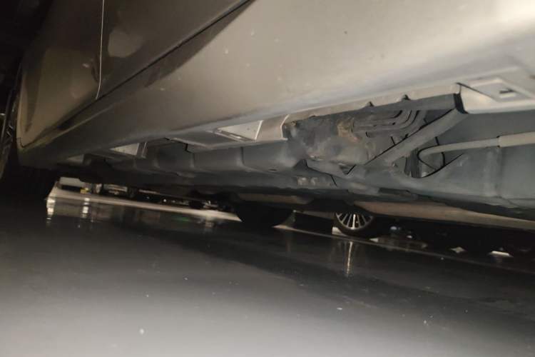 Used Lexus ES 2017 200 30th Anniversary Edition Chassis Rear Left
