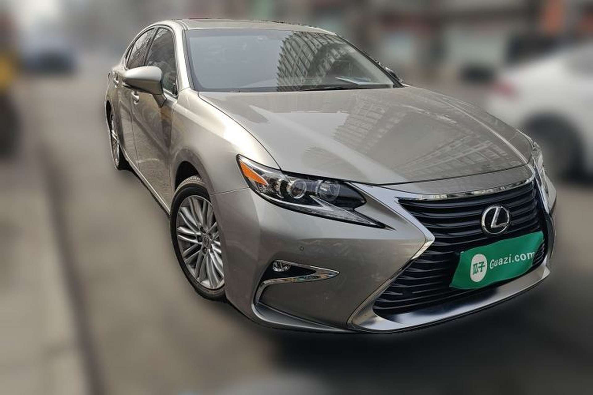 Used Lexus ES 2017 200 30th Anniversary Edition Front Right 45 Deg