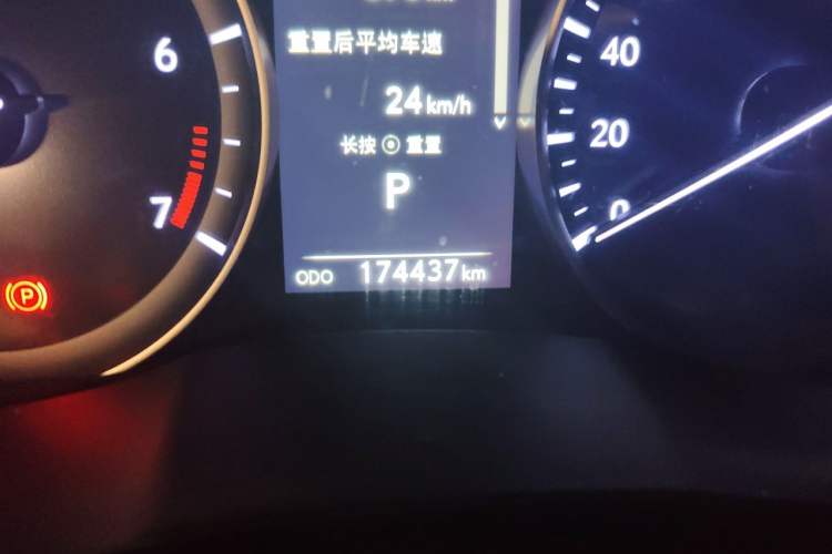 Used Lexus ES 2017 200 30th Anniversary Edition Odometer Close Up
