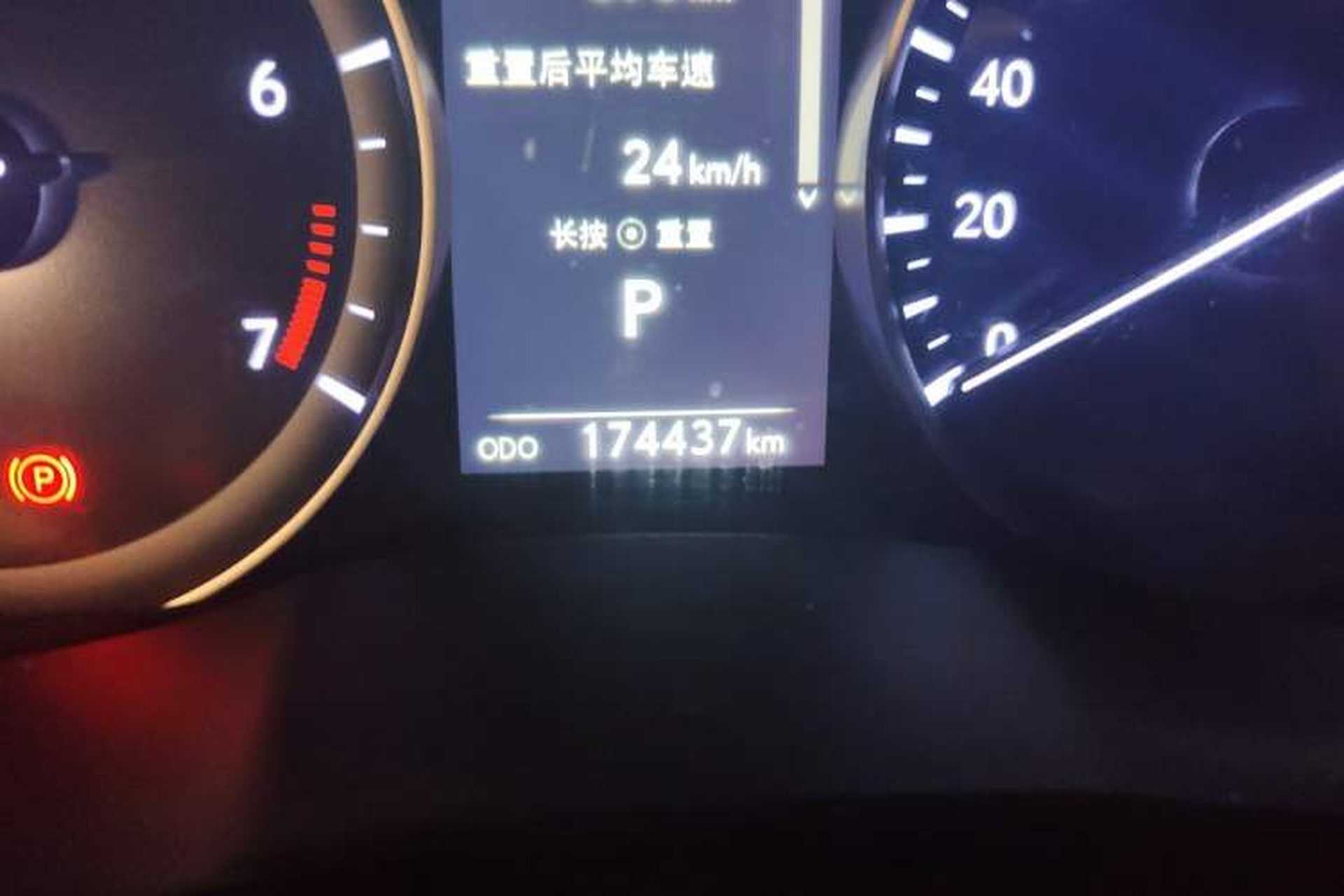 Used Lexus ES 2017 200 30th Anniversary Edition Odometer Close Up