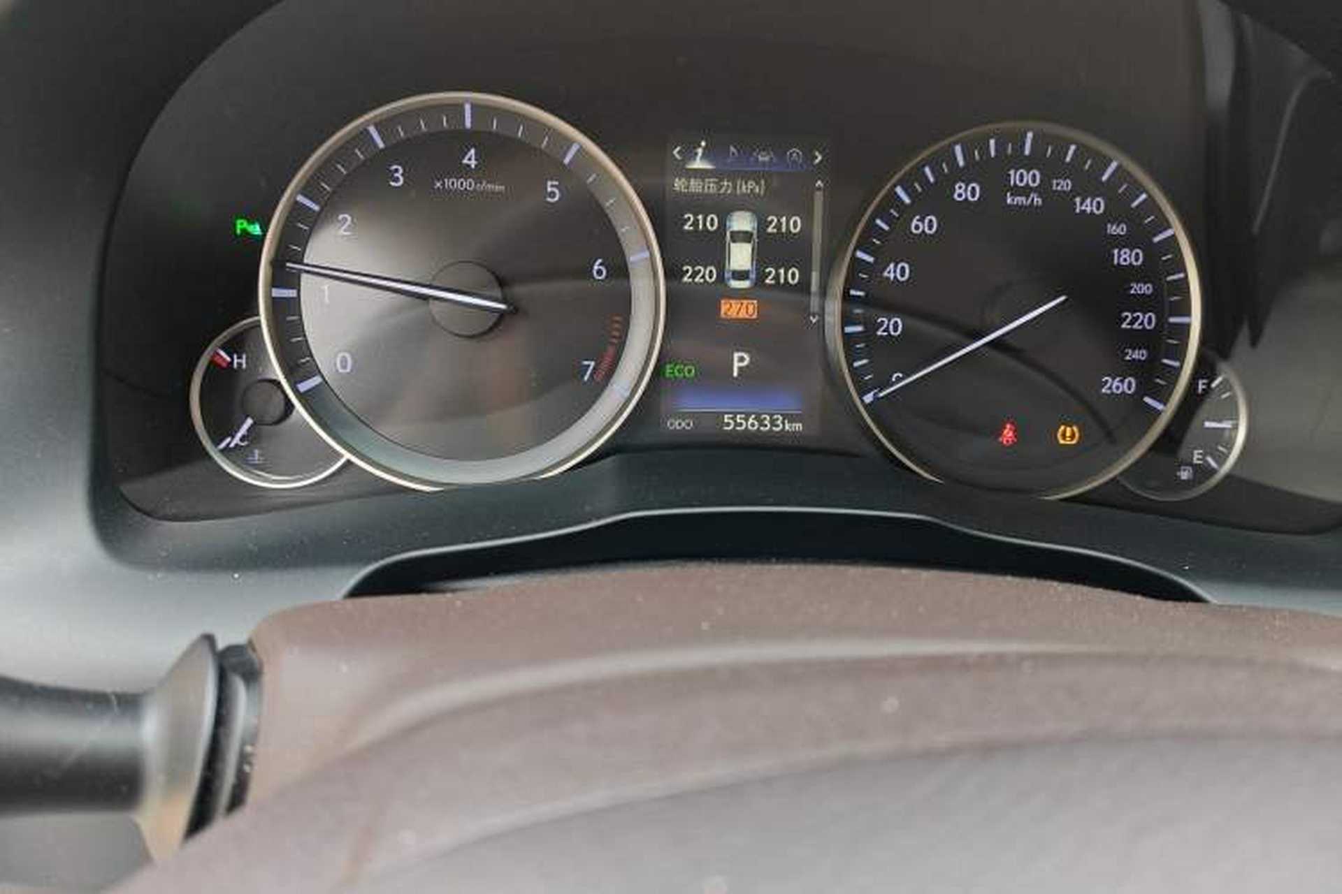 Used Lexus ES 2017 200 30th Anniversary Edition Odometer Close Up