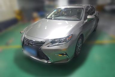 Used Lexus ES 2017 300h Mark Levinson Comfort Edition