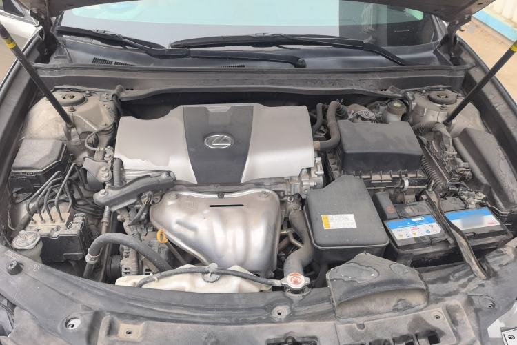 Used Lexus ES 2017 200 30th Anniversary Edition Engine Bay