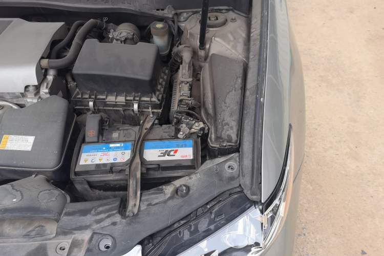 Used Lexus ES 2017 200 30th Anniversary Edition Engine Bay Left