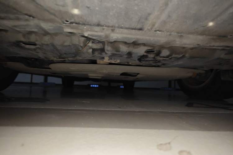 Used Lexus ES 2017 300h Mark Levinson Comfort Edition Chassis Front