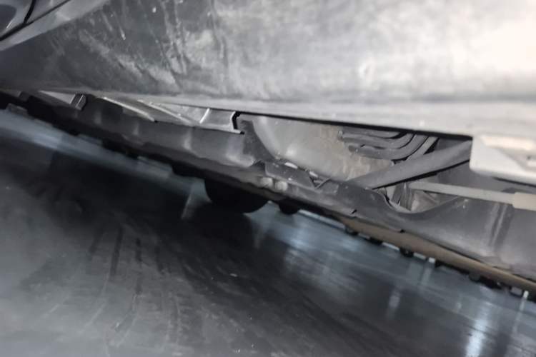 Used Lexus ES 2017 200 30th Anniversary Edition Chassis Rear Left