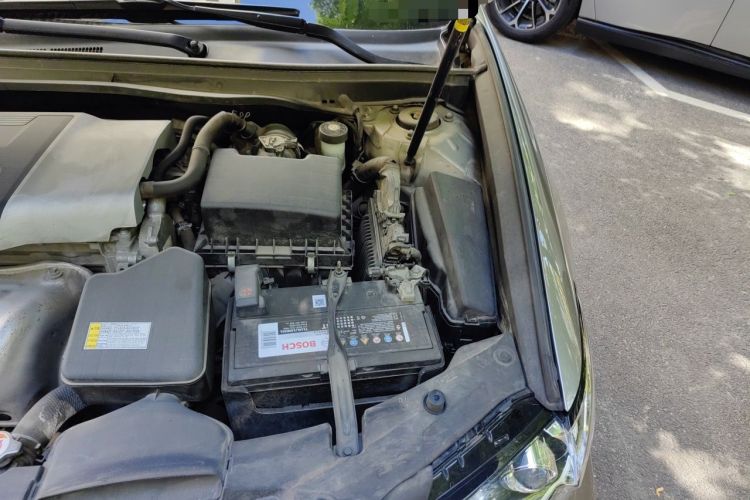 Used Lexus ES 2017 200 30th Anniversary Edition Engine Bay Left