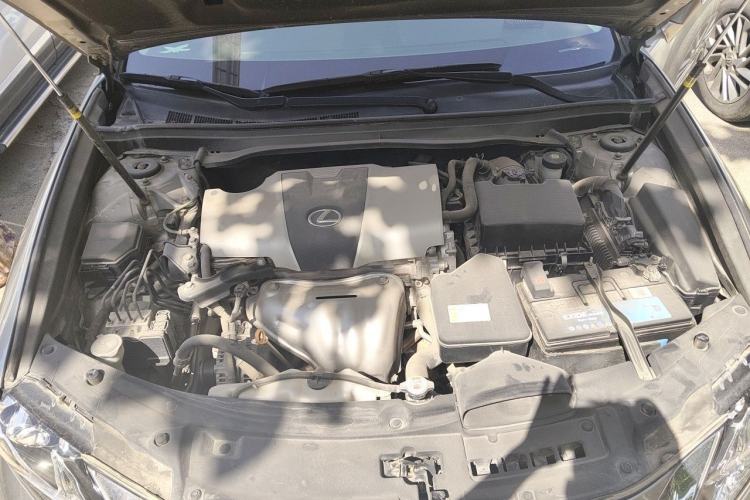 Used Lexus ES 2017 200 30th Anniversary Edition Engine Bay
