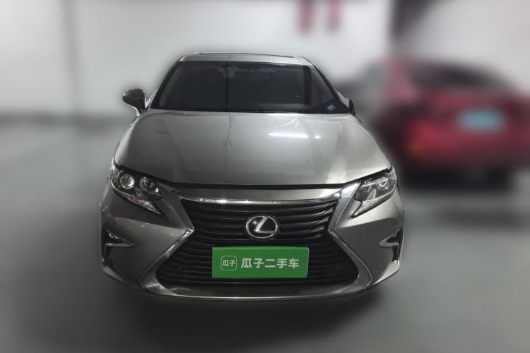 Used Lexus ES 2017 200 30th Anniversary Edition Front
