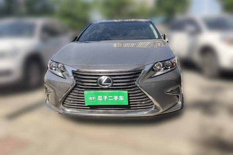 Used Lexus ES 2017 200 30th Anniversary Edition Front