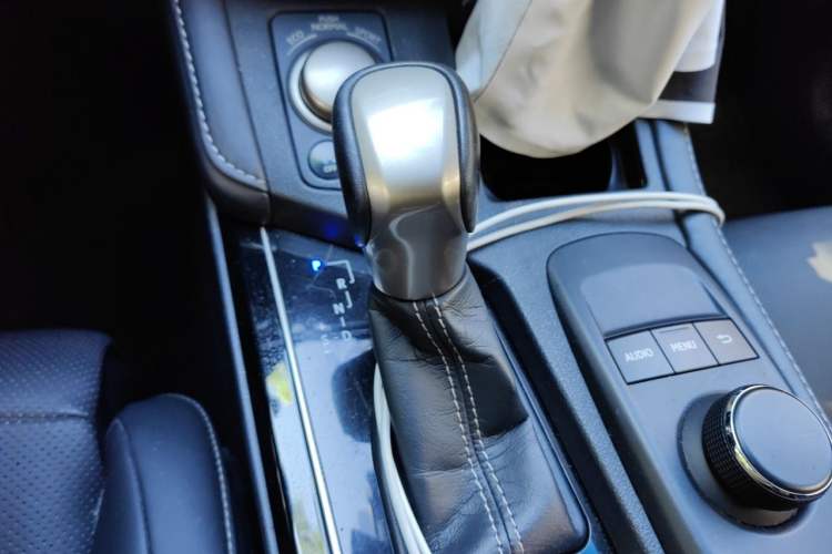 Used Lexus ES 2017 200 30th Anniversary Edition Gear Lever