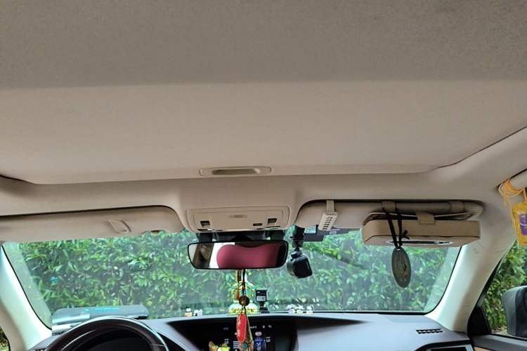 Used Lexus ES 2017 300h Mark Levinson Comfort Edition Headliner