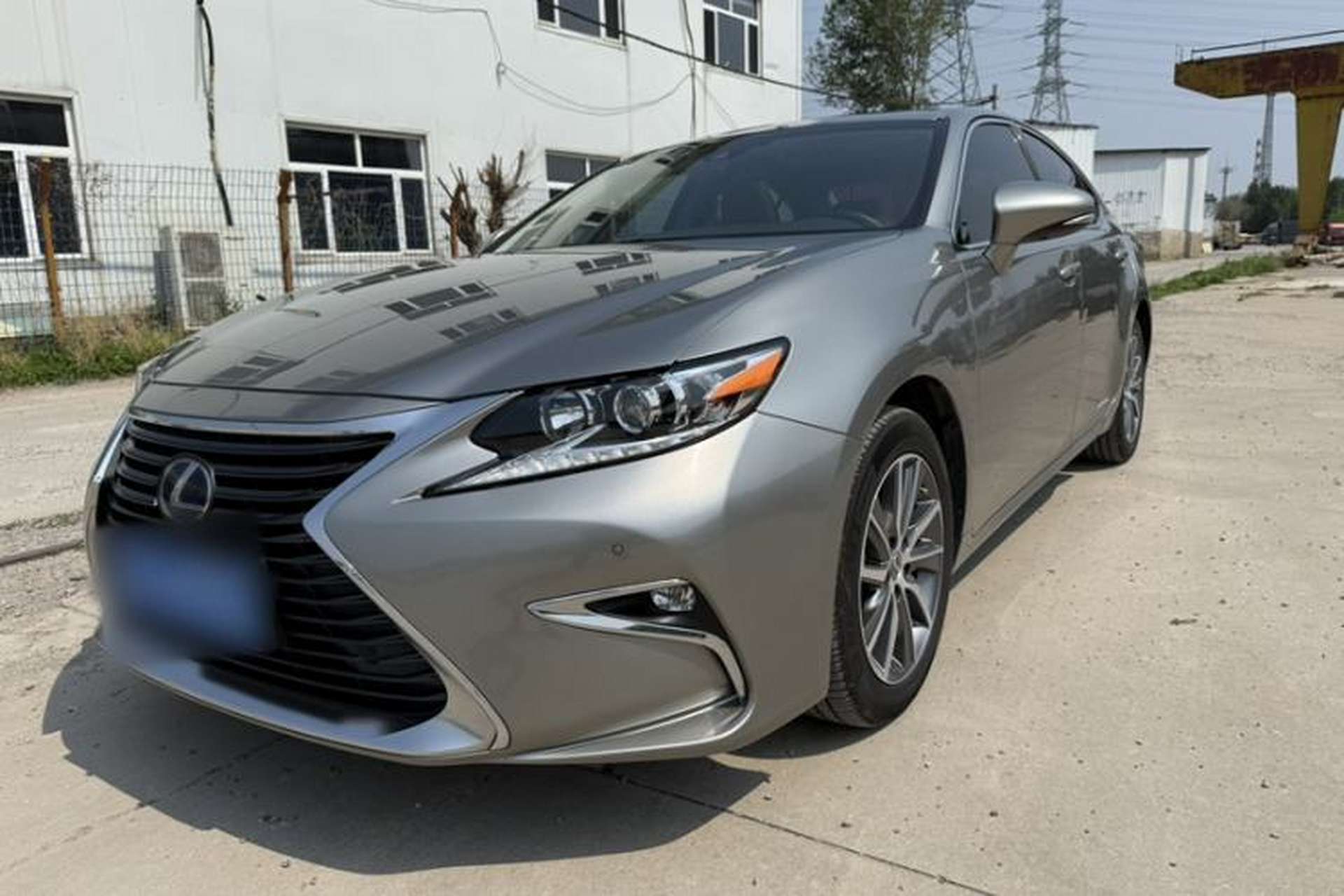 Used Lexus ES 2017 300h Mark Levinson Comfort Edition Left Front Headlight