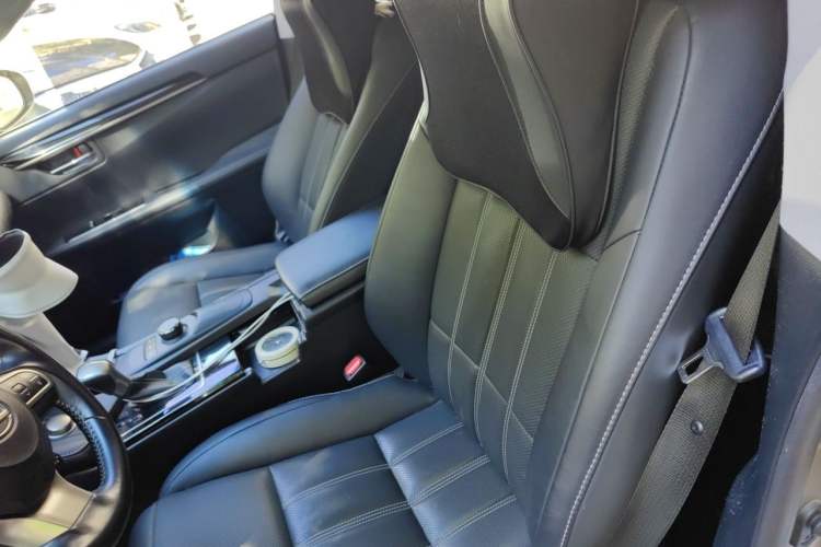 Used Lexus ES 2017 200 30th Anniversary Edition Left Front Seat