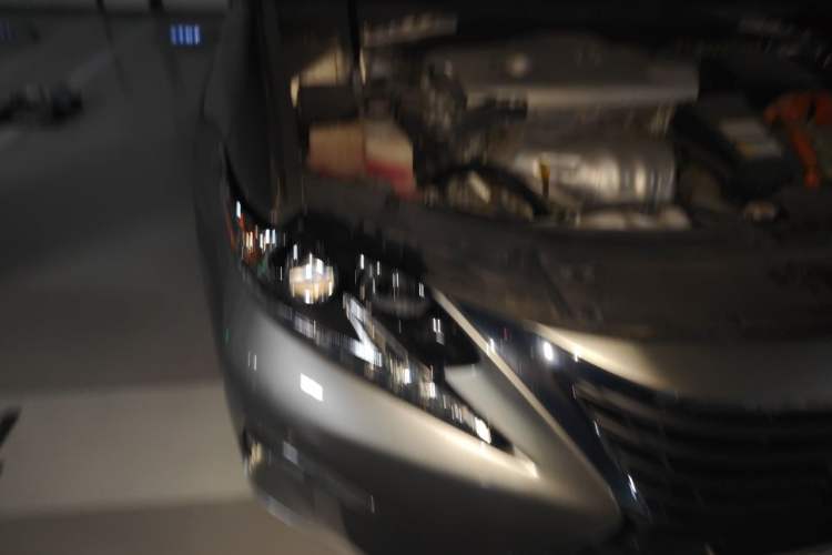 Used Lexus ES 2017 300h Mark Levinson Comfort Edition Right Front Headlight