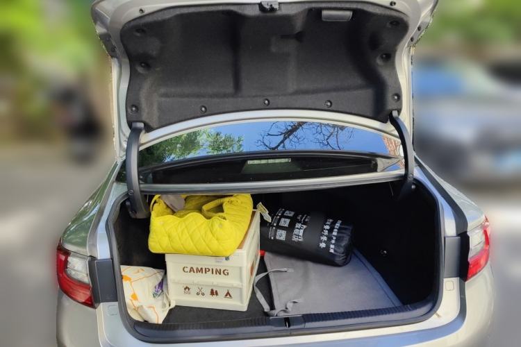 Used Lexus ES 2017 200 30th Anniversary Edition Trunk