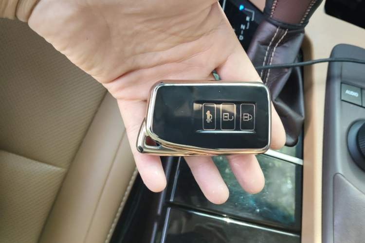 Used Lexus ES 2017 200 30th Anniversary Edition Vehicle Key