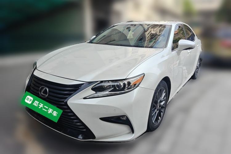 Used Lexus ES 2017 200 30th Anniversary Edition Guazi used car, China used car export, Used car for sale, Used cars, Cheapest cars for sale