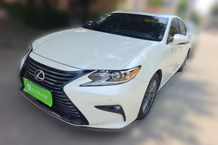 Used Lexus ES 2017 200 30th Anniversary Edition Guazi used car, China used car export, Used car for sale, Used cars, Cheapest cars for sale