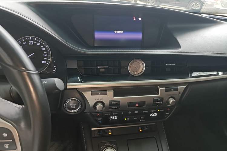 Used Lexus ES 2017 200 30th Anniversary Edition Audio And AC Panel